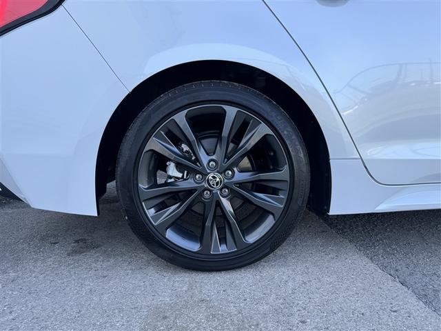 カローラツーリング ハイブリッド ダブルバイビー フルセグ メモリーナビ ミュージックプレイヤー接続可 バックカメラ 衝突被害軽減システム ETC ドラレコ LEDヘッドランプ ワンオーナー 記録簿(35枚目)