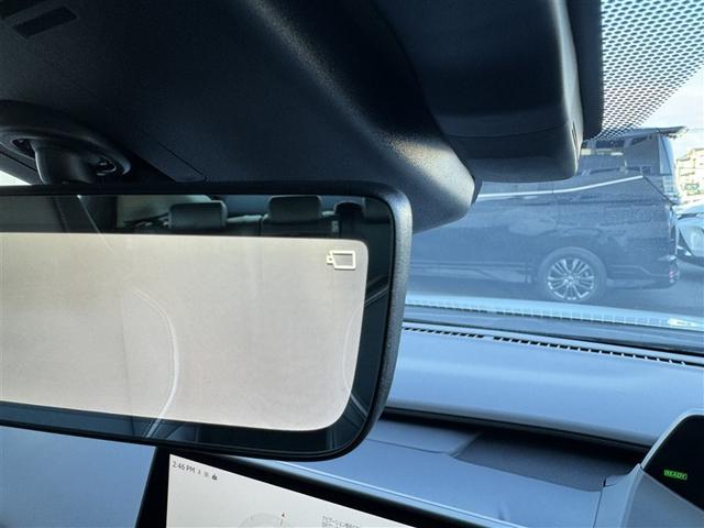 プリウス Ｚ　フルセグ　ミュージックプレイヤー接続可　バックカメラ　衝突被害軽減システム　ＥＴＣ　ドラレコ　ＬＥＤヘッドランプ　フルエアロ（11枚目）