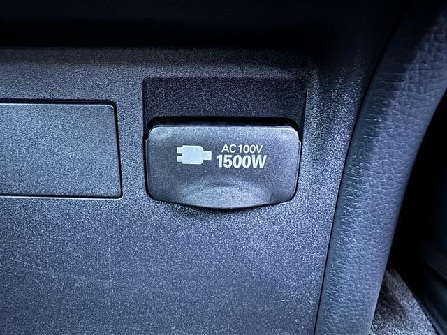 プリウス Ｚ　フルセグ　ミュージックプレイヤー接続可　バックカメラ　衝突被害軽減システム　ＥＴＣ　ドラレコ　ＬＥＤヘッドランプ　フルエアロ（13枚目）