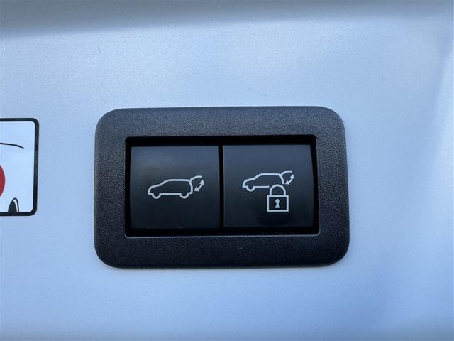 プリウス Ｚ　フルセグ　ミュージックプレイヤー接続可　バックカメラ　衝突被害軽減システム　ＥＴＣ　ドラレコ　ＬＥＤヘッドランプ　フルエアロ（18枚目）