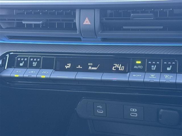 プリウス Ｚ　フルセグ　ミュージックプレイヤー接続可　バックカメラ　衝突被害軽減システム　ＥＴＣ　ドラレコ　ＬＥＤヘッドランプ　フルエアロ（21枚目）