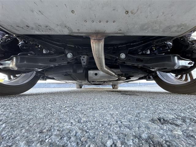 プリウス Ｚ　フルセグ　ミュージックプレイヤー接続可　バックカメラ　衝突被害軽減システム　ＥＴＣ　ドラレコ　ＬＥＤヘッドランプ　フルエアロ（37枚目）