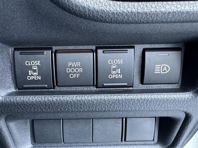 シエンタ Ｚ　フルセグ　メモリーナビ　ＤＶＤ再生　ミュージックプレイヤー接続可　バックカメラ　衝突被害軽減システム　ＥＴＣ　ドラレコ　両側電動スライド　ＬＥＤヘッドランプ　ウオークスルー　ワンオーナー（11枚目）