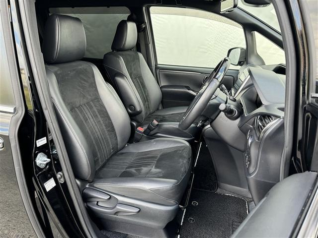 エスクァイア ハイブリッドＧｉプレミアムパッケジブラックテーラード　フルセグ　メモリーナビ　ＤＶＤ再生　ミュージックプレイヤー接続可　バックカメラ　衝突被害軽減システム　ＥＴＣ　ドラレコ　両側電動スライド　ＬＥＤヘッドランプ　乗車定員７人　３列シート　ワンオーナー（26枚目）