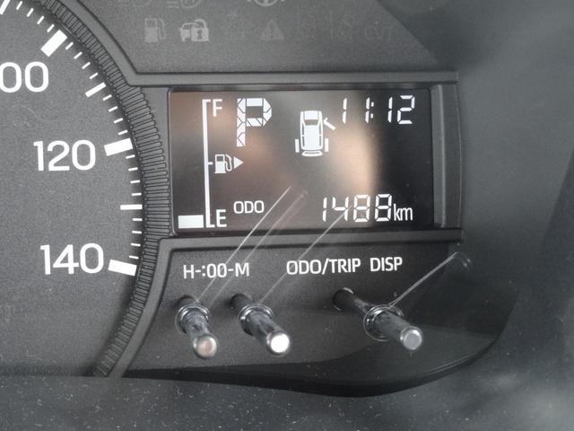 ハイゼットカーゴ ＤＸ　サポカーＳワイド適合　オーディオ　エアコン　アクセサリーソケット　コーナーセンサー　アイドリングストップ　光軸調整ダイヤル　横滑り防止機能　誤発進抑制機能　パワーウインドウ　キーレス（13枚目）