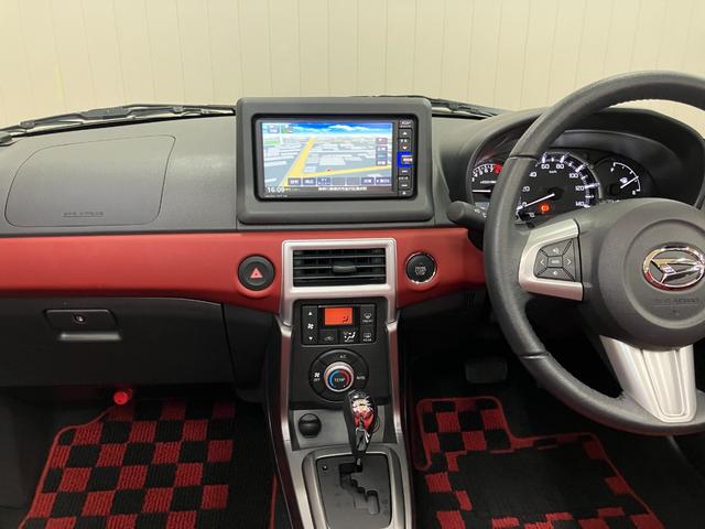 コペン セロ　オープンカー　二人乗　アクティブトップ　Ｂカメラ　ステアリングスイッチ　Ｐスタート　シートヒーター　アイドリングストップ　スポーツシート　キーフリー（13枚目）