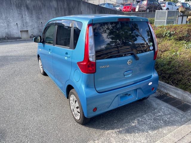 デイズ Ｊ　禁煙車　メモリーナビ　フルセグ　ＥＴＣ　キーレスエントリー　電動格納ドアミラー　ドライブレコーダー　Ｂｌｕｅｔｏｏｔｈ（10枚目）