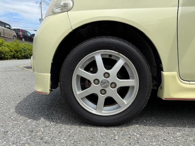 エッセ カスタム　禁煙車　キーレスエントリー　タコメーター　アルミホイール　電動格納ウインカードアミラー　パワステ　パワーウインド　走行４８５００キロ（30枚目）