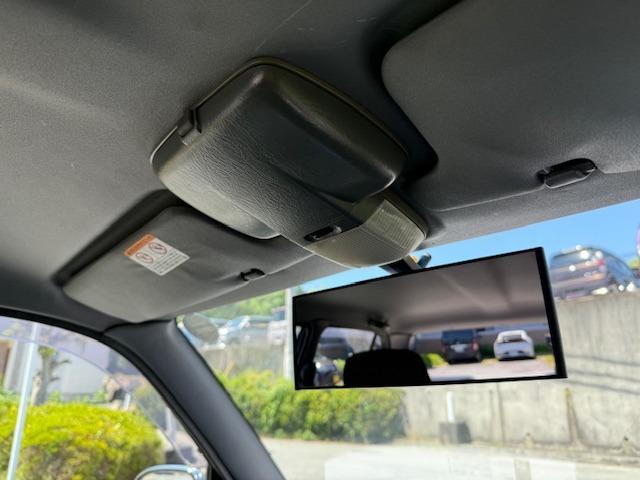 ミラジーノ ミニライトスペシャル　メモリアルエディション　禁煙車　キーレスエントリー　電動格納ドアミラー　専用アルミホイール　専用フロアマット　パワステ　パワーウインド　走行３５３００ｋｍ（31枚目）
