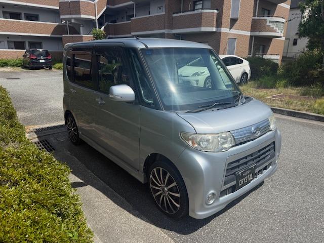 タント カスタムＸ　禁煙車　ナビ　フルセグ　ＥＴＣ　スマートキー　電動スライドドア　電動格納ウインカードアミラー　アルミホイール　フォグランプ　リアウイング（8枚目）