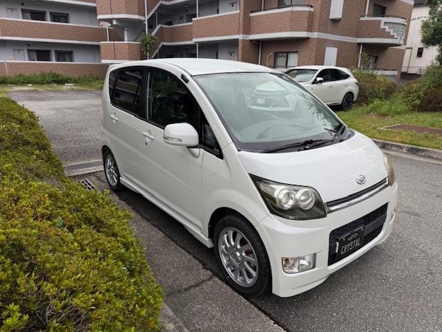 ムーヴ カスタム　Ｒリミテッド　禁煙車　ターボ　ＥＴＣ　スマートキー　アルミホイール　ＨＩＤヘッドライト　フォグランプ　ＣＤデッキ　電動格納ウインカードアミラー（8枚目）