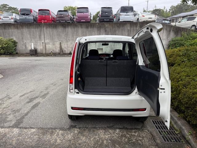 ムーヴ カスタム　Ｒリミテッド　禁煙車　ターボ　ＥＴＣ　スマートキー　アルミホイール　ＨＩＤヘッドライト　フォグランプ　ＣＤデッキ　電動格納ウインカードアミラー（13枚目）