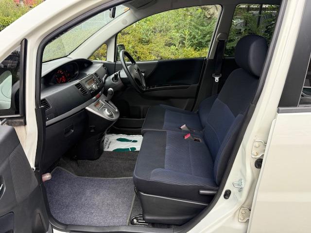 ムーヴ カスタム　Ｒリミテッド　禁煙車　ターボ　ＥＴＣ　スマートキー　アルミホイール　ＨＩＤヘッドライト　フォグランプ　ＣＤデッキ　電動格納ウインカードアミラー（15枚目）