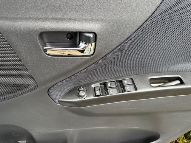 ムーヴ カスタム　Ｒリミテッド　禁煙車　ターボ　ＥＴＣ　スマートキー　アルミホイール　ＨＩＤヘッドライト　フォグランプ　ＣＤデッキ　電動格納ウインカードアミラー（26枚目）