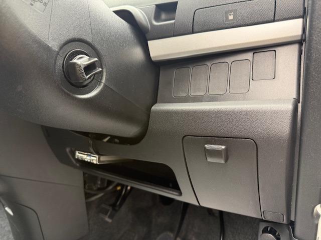 ムーヴ カスタム　Ｒリミテッド　禁煙車　ターボ　ＥＴＣ　スマートキー　アルミホイール　ＨＩＤヘッドライト　フォグランプ　ＣＤデッキ　電動格納ウインカードアミラー（27枚目）