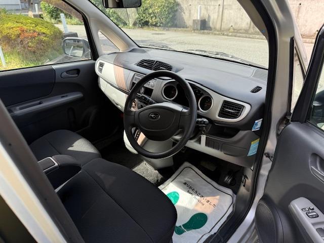 ステラ カスタムＲＳ　禁煙車　スーパーチャージャー　キーレスエントリー　電格ウインカードアミラー　アルミホイール　ＣＤデッキ（17枚目）