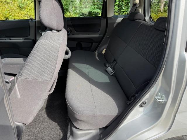 ステラ カスタムＲＳ　禁煙車　スーパーチャージャー　キーレスエントリー　電格ウインカードアミラー　アルミホイール　ＣＤデッキ（18枚目）