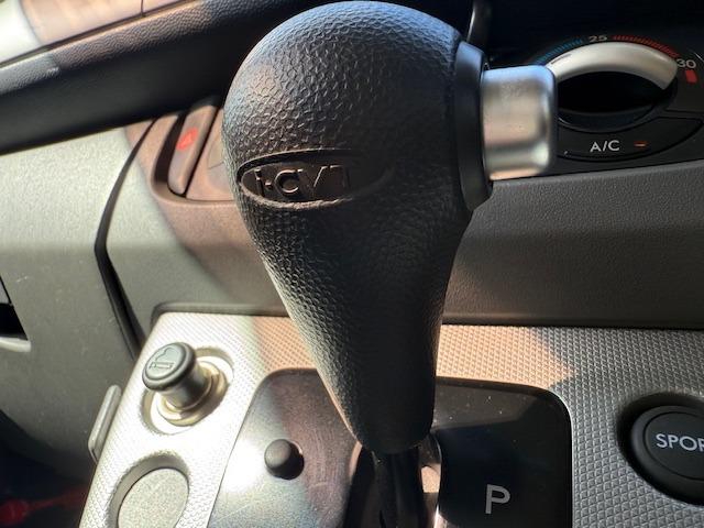ステラ カスタムＲＳ　禁煙車　スーパーチャージャー　キーレスエントリー　電格ウインカードアミラー　アルミホイール　ＣＤデッキ（23枚目）