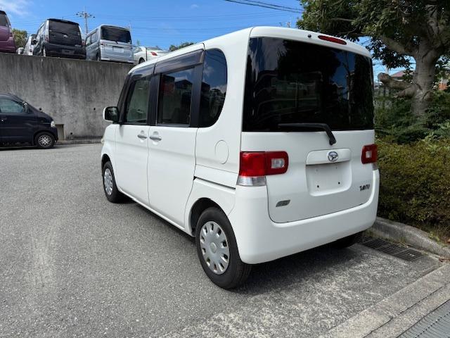タント Ｌ　禁煙車　１２８５０キロ　ナビ　フルセグ　Ｂｕｌｅｔｏｏｔｈ　４ＷＤ　スライドドア　ＥＴＣ　エコアイドル　ＩＳＯ　ＦＩＸ（10枚目）
