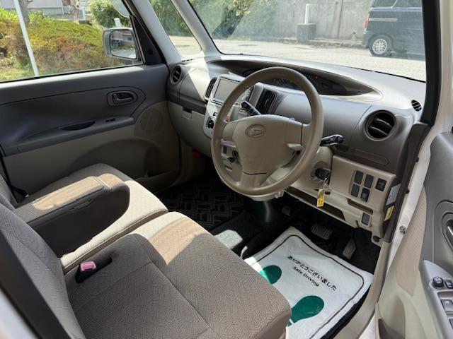 タント Ｌ　禁煙車　１２８５０キロ　ナビ　フルセグ　Ｂｕｌｅｔｏｏｔｈ　４ＷＤ　スライドドア　ＥＴＣ　エコアイドル　ＩＳＯ　ＦＩＸ（17枚目）