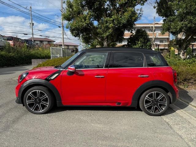 ＭＩＮＩ クーパーＳＤ　クロスオーバー　禁煙車　ＥＴＣ　ディーゼルターボ　ジョンクーパーワークス仕様　キーレス　ＣＤ　電格ミラー　デジタルルームミラードラレコ付き（9枚目）