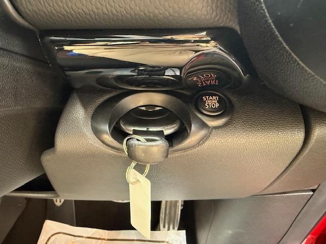 ＭＩＮＩ クーパーＳＤ　クロスオーバー　禁煙車　ＥＴＣ　ディーゼルターボ　ジョンクーパーワークス仕様　キーレス　ＣＤ　電格ミラー　デジタルルームミラードラレコ付き（29枚目）