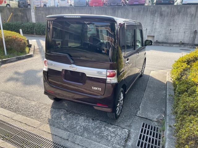 タント カスタムＲＳ　禁煙車　ターボ　パナソニックメモリーナビ　フルセグＴＶ　バックカメラ　ＥＴＣ　　スマートキー　電格ドアミラー　アルミホイール　パワースライドドア（12枚目）