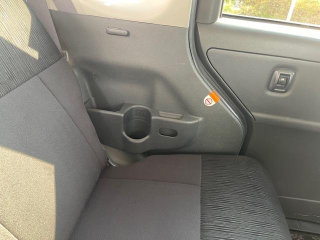 タント カスタムＲＳ　禁煙車　ターボ　パナソニックメモリーナビ　フルセグＴＶ　バックカメラ　ＥＴＣ　　スマートキー　電格ドアミラー　アルミホイール　パワースライドドア（21枚目）