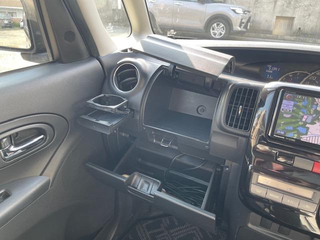 タント カスタムＲＳ　禁煙車　ターボ　パナソニックメモリーナビ　フルセグＴＶ　バックカメラ　ＥＴＣ　　スマートキー　電格ドアミラー　アルミホイール　パワースライドドア（26枚目）