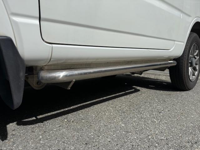 ＡＺオフロード ＸＣ　禁煙車　ターボ　ＥＴＣ　ナビ　フルセグ　Ｂｌｕｅｔｏｏｔｈ　キーレス　電格ドアミラー　アルミホイール　背面タイヤ　サイドバー（38枚目）