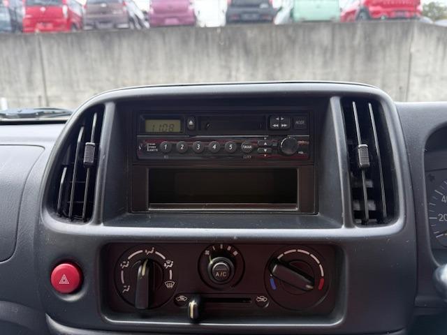 エブリイ ジョインターボDX-II 禁煙車 4WD ターボ 5MT ハイルーフ キーレスエントリー 走行58700キロ(21枚目)