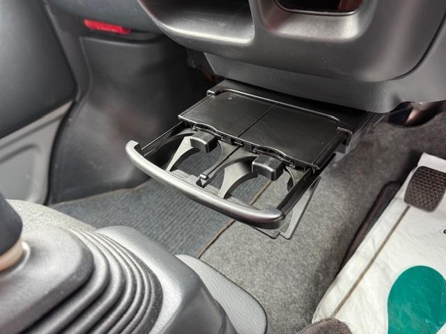 エブリイ ジョインターボDX-II 禁煙車 4WD ターボ 5MT ハイルーフ キーレスエントリー 走行58700キロ(27枚目)