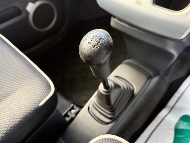 ハスラー Ｇ　禁煙車　５ＭＴ　メモリーナビ　フルセグＴＶ　Ｂｌｕｅｔｏｏｔｈ　外品アルミホイール　電動格納ドアミラー　キーレスエントリー（27枚目）