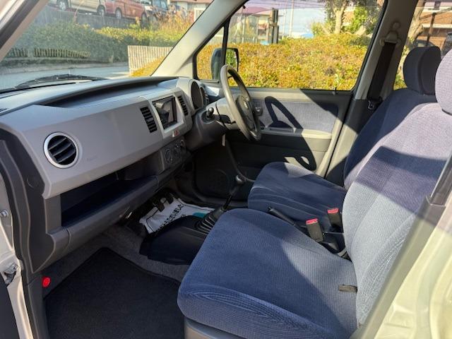 ワゴンＲ ＦＸ　禁煙車　５ＭＴ　エアロ　ローダウン　アルミホイール　ディスプレイオーディオ　社外マフラー　ＥＴＣ　キーレスエントリー（16枚目）