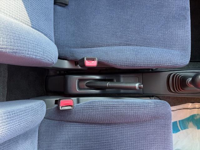 ワゴンＲ ＦＸ　禁煙車　５ＭＴ　エアロ　ローダウン　アルミホイール　ディスプレイオーディオ　社外マフラー　ＥＴＣ　キーレスエントリー（31枚目）