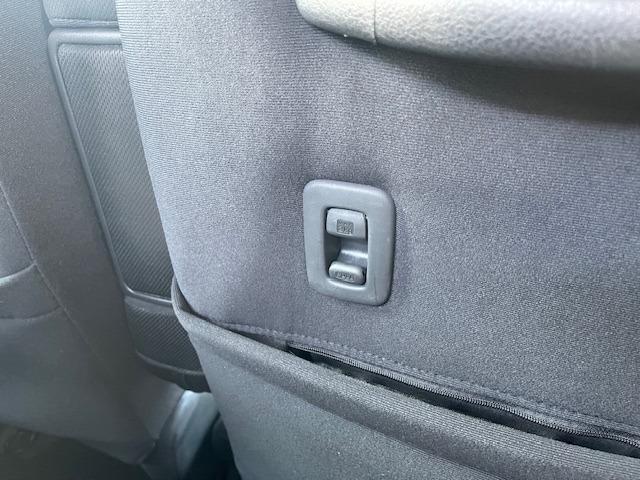 ステラ カスタムＲＳ　禁煙車　スーパーチャージャー　メモリーナビナビ　フルセグ　キーレスエントリー　電動格納ドアミラ－　アルミ　ｂｌｕｅｔｏｏｔｈ（20枚目）