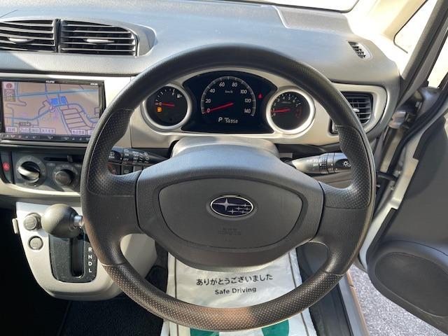 ステラ カスタムＲＳ　禁煙車　スーパーチャージャー　メモリーナビナビ　フルセグ　キーレスエントリー　電動格納ドアミラ－　アルミ　ｂｌｕｅｔｏｏｔｈ（23枚目）