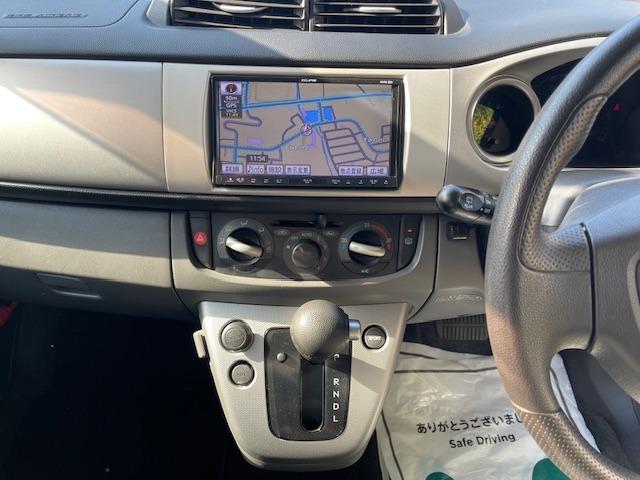 ステラ カスタムＲＳ　禁煙車　スーパーチャージャー　メモリーナビナビ　フルセグ　キーレスエントリー　電動格納ドアミラ－　アルミ　ｂｌｕｅｔｏｏｔｈ（24枚目）