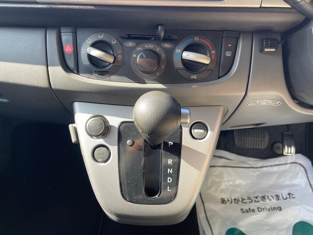 ステラ カスタムＲＳ　禁煙車　スーパーチャージャー　メモリーナビナビ　フルセグ　キーレスエントリー　電動格納ドアミラ－　アルミ　ｂｌｕｅｔｏｏｔｈ（30枚目）