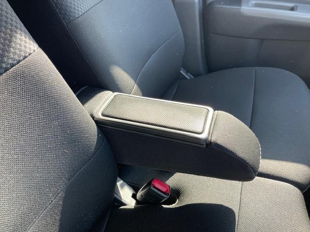 ステラ カスタムＲＳ　禁煙車　スーパーチャージャー　メモリーナビナビ　フルセグ　キーレスエントリー　電動格納ドアミラ－　アルミ　ｂｌｕｅｔｏｏｔｈ（37枚目）