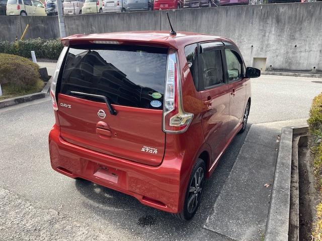 デイズ ハイウェイスター　Ｇターボ　禁煙車　ターボ　ドラレコ　ＥＴＣ　ナビ　フルセグ　Ｂｌｕｅｔｏｏｔｈ　エマージェンシーブレーキ　ＶＤＣ機能　スマートキー　プッシュスタート　電動格納ウインカーミラー　アルミホイール　アラウンドビュー（12枚目）