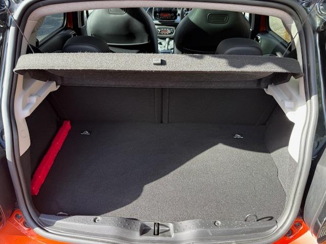 スマートフォーフォー ターボ　禁煙車　ターボ　ＥＴＣ　ガラスルーフ　黒革　シートヒーター　ドライブレコーダー　ＩＳＯ　ＦＩＸ　アルミ　キーレスエントリー（42枚目）