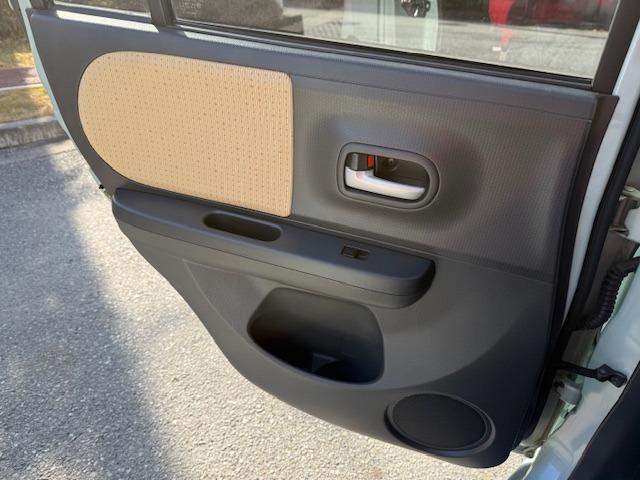 アルトラパン X 禁煙車 スマートキー プッシュスタート 電格ウインカーミラー アルミホイール CDデッキ 走行30600キロ(31枚目)