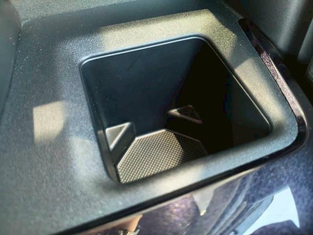 スペーシアカスタム カスタム　ＨＹＢＲＩＤ　ＸＳターボ　３型　全方位モニター　８インチナビ、全方位モニター、ドラレコ、ＥＴＣ、オートライト（25枚目）