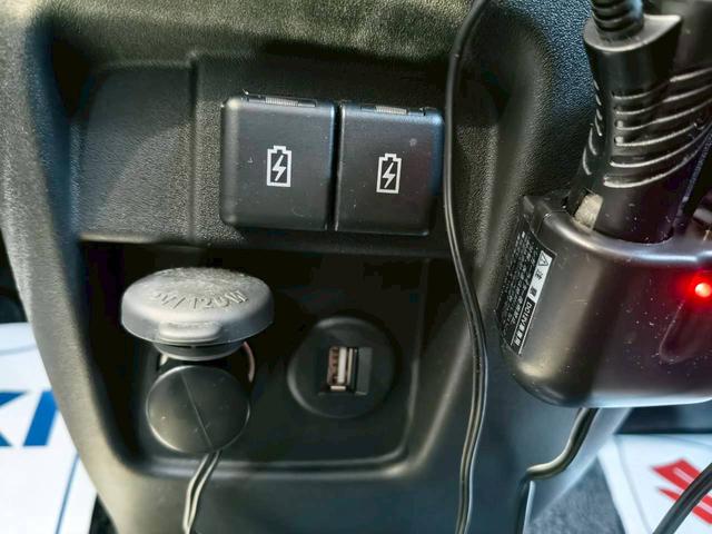 スペーシアカスタム カスタム　ＨＹＢＲＩＤ　ＸＳターボ　３型　全方位モニター　８インチナビ、全方位モニター、ドラレコ、ＥＴＣ、オートライト（28枚目）