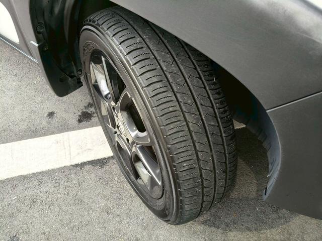 タイヤ、ホイールともに問題なし！！残り溝もたっぷりです！