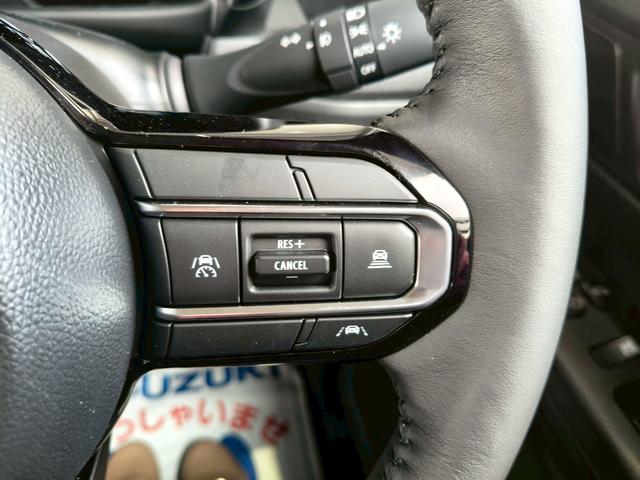 スペーシア ギア　ＨＹＢＲＩＤ　ＸＺ　スズキコネクト対応　全方位モニター　スズキコネクト対応　全方位モニター　前後衝突被害軽減ブレーキ　メモリーナビ　アダプティブクルーズコントロール　電動パーキングブレーキ　運転席・助手席シートヒーター　オットマン　ロールサンシェード（16枚目）