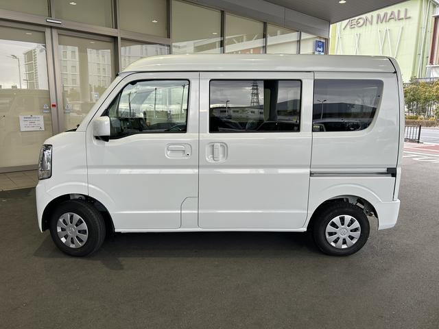 エブリイ ＪＯＩＮ　６型　ディスプレイオーディオ　バックカメラ　前後衝突被害軽減ブレーキ　ディスプレイオーディオ　バックカメラ　マニュアルエアコン　オートライト　キーレスプッシュスタート　シートヒーター　チルトステアリング（8枚目）