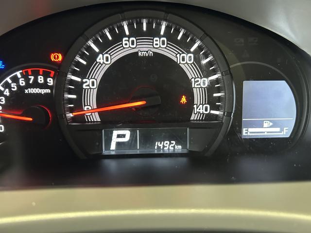 エブリイ ＪＯＩＮ　６型　ディスプレイオーディオ　バックカメラ　前後衝突被害軽減ブレーキ　ディスプレイオーディオ　バックカメラ　マニュアルエアコン　オートライト　キーレスプッシュスタート　シートヒーター　チルトステアリング（11枚目）