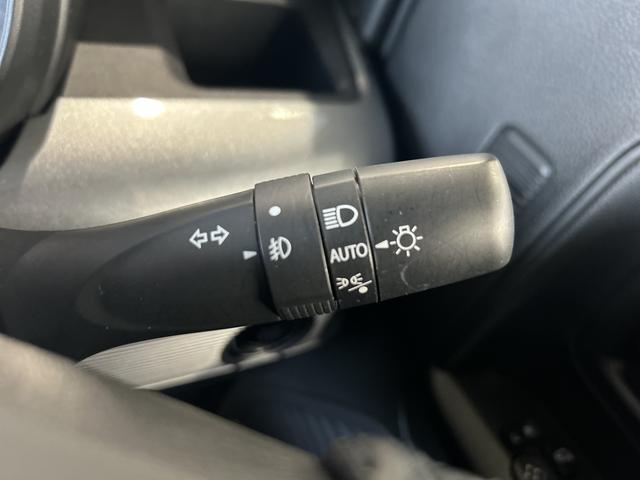 �y�I�[�g���C�g�z�I�[�g���C�g���ڎԂȂ̂Ŗ�Ԃ�g���l���ł̃��C�g�̃I���I�t���삪�s�v�ł��I